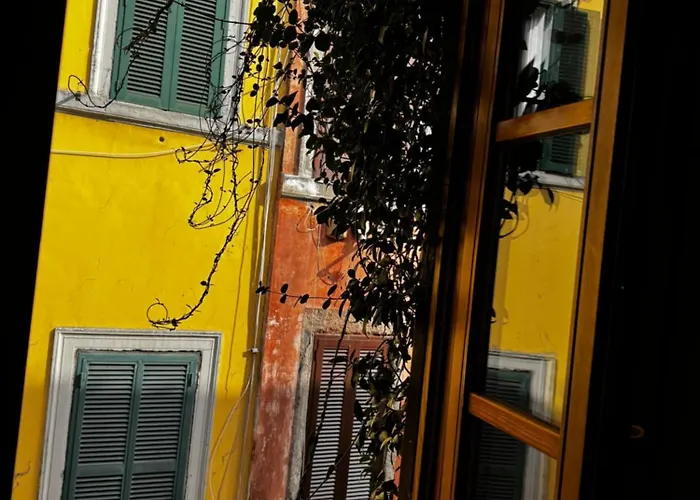 Trastevere Moro * Roma